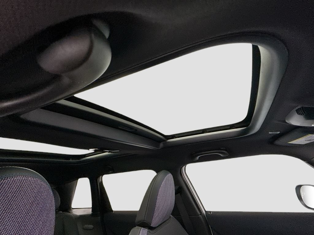 New 2026 MINI Cooper 4-Door Hardtop FWD image 17