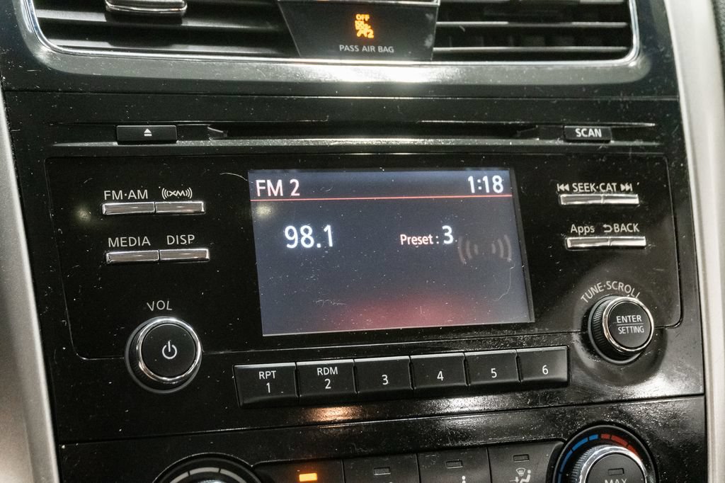 Used 2014 Nissan Altima 2.5 S w/ Display Audio Package FWD image 16