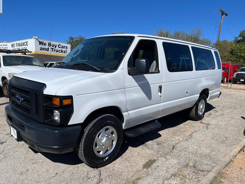 Used 2013 Ford E-350 and Econoline 350 XL w/ PWR Windows & Locks Group image 3
