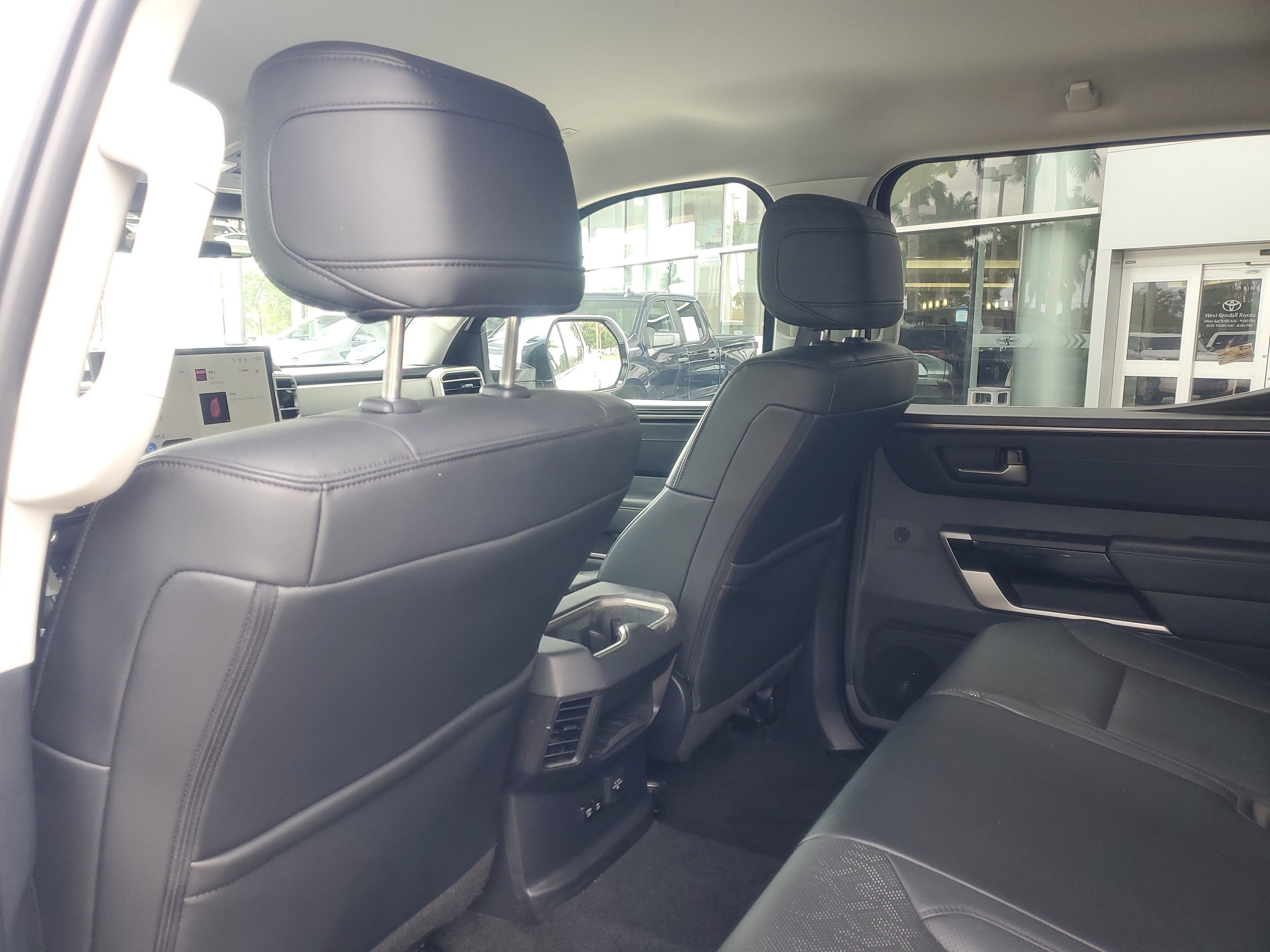 Used 2024 Toyota Tundra Limited w/ Power Package AWD/4WD image 10
