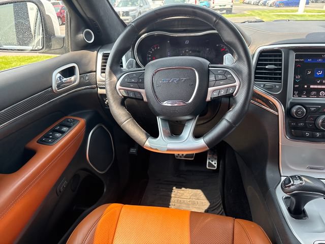 Used 2014 Jeep Grand Cherokee SRT8 w/ Luxury Group II AWD/4WD image 13