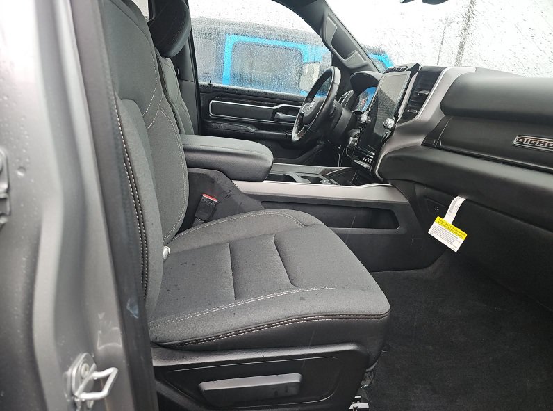 Used 2023 RAM 1500 Big Horn AWD/4WD image 16