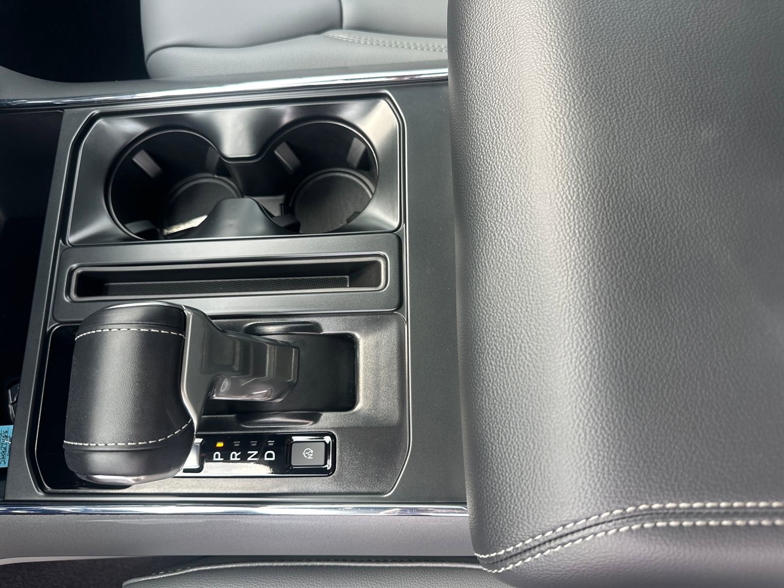 New 2025 Ford F150 Lightning Flash image 22