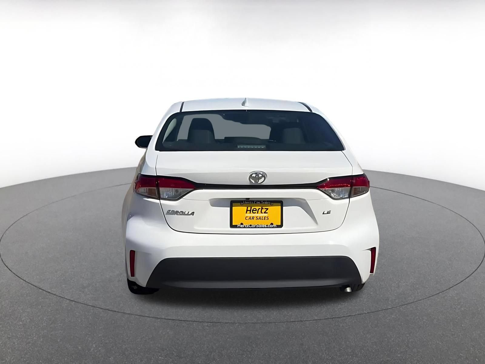 Used 2025 Toyota Corolla LE FWD image 18