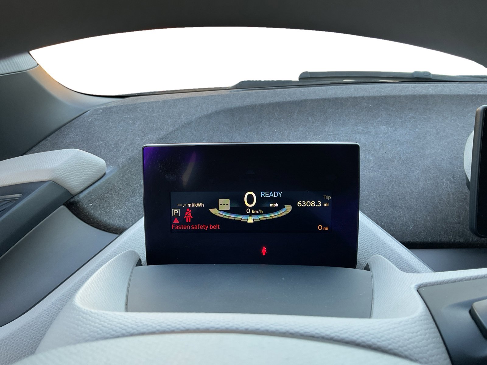 Used 2014 BMW i3 image 12