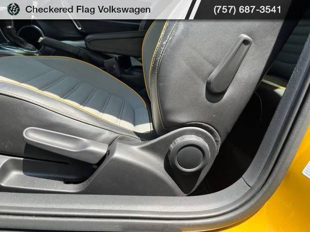 Used 2017 Volkswagen Beetle 1.8T Dune FWD image 24