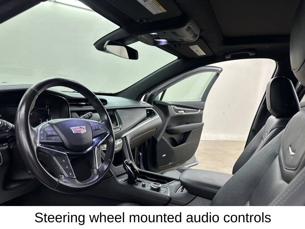 Used 2020 Cadillac XT5 Premium Luxury AWD/4WD image 32
