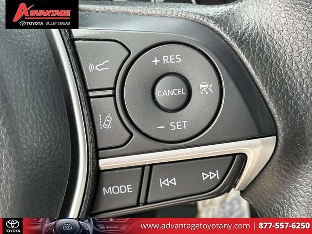 Certified 2022 Toyota Camry LE AWD/4WD image 27
