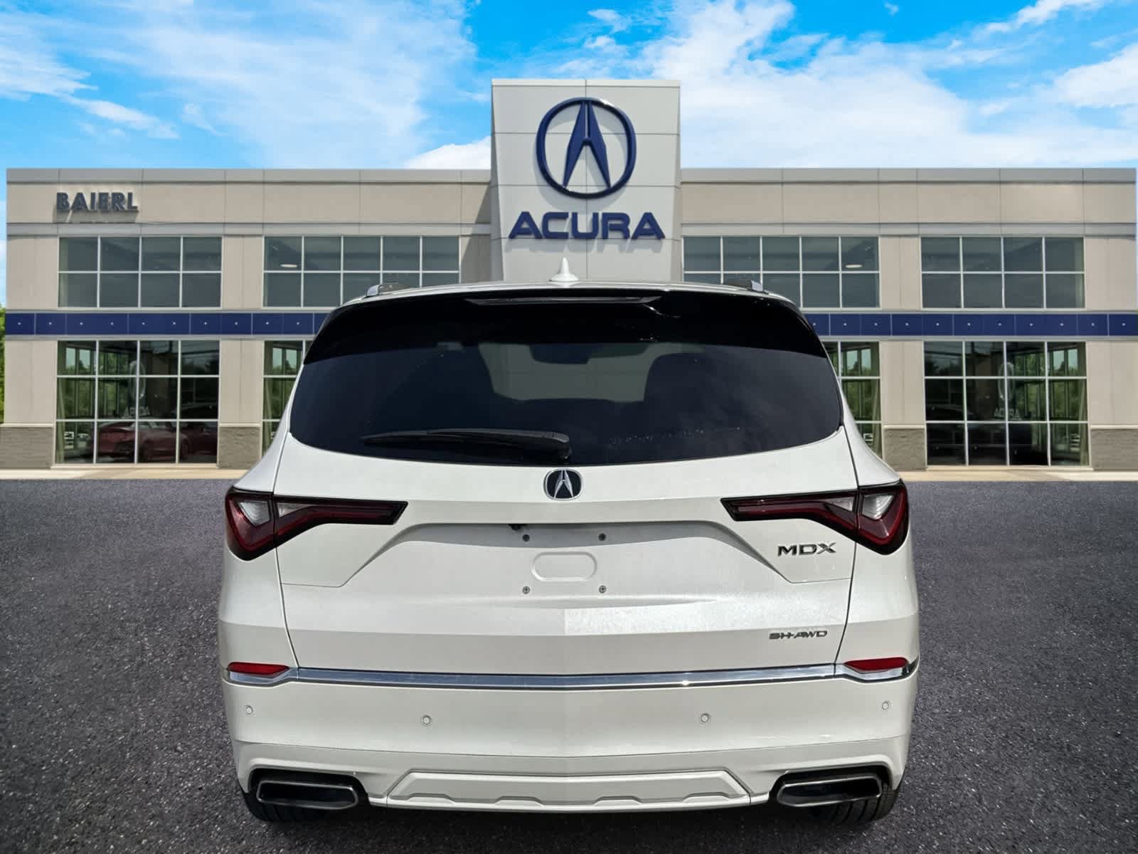 Certified 2025 Acura MDX w/ Advance Package AWD/4WD image 4