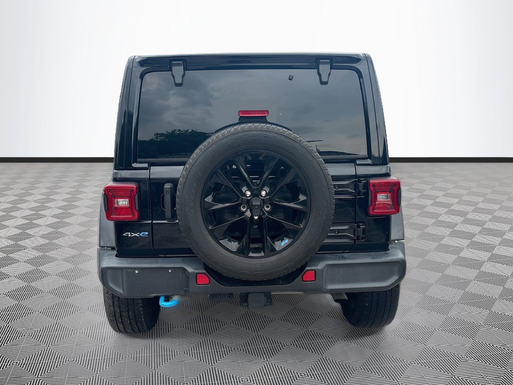 Certified 2022 Jeep Wrangler Unlimited Sahara AWD/4WD image 7
