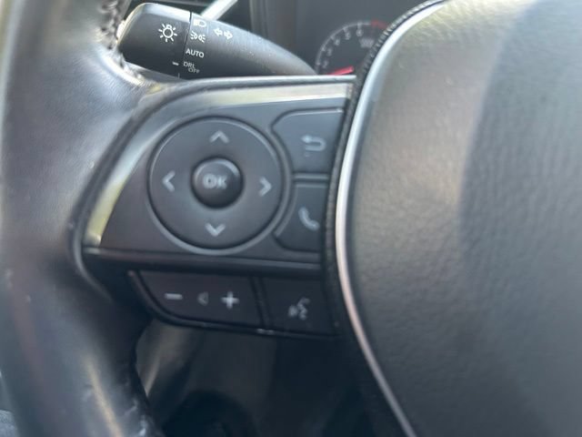 Used 2020 Toyota Corolla SE FWD image 15
