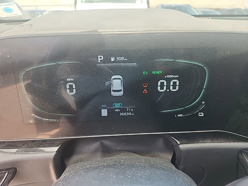 Used 2023 Kia Niro EX FWD image 20