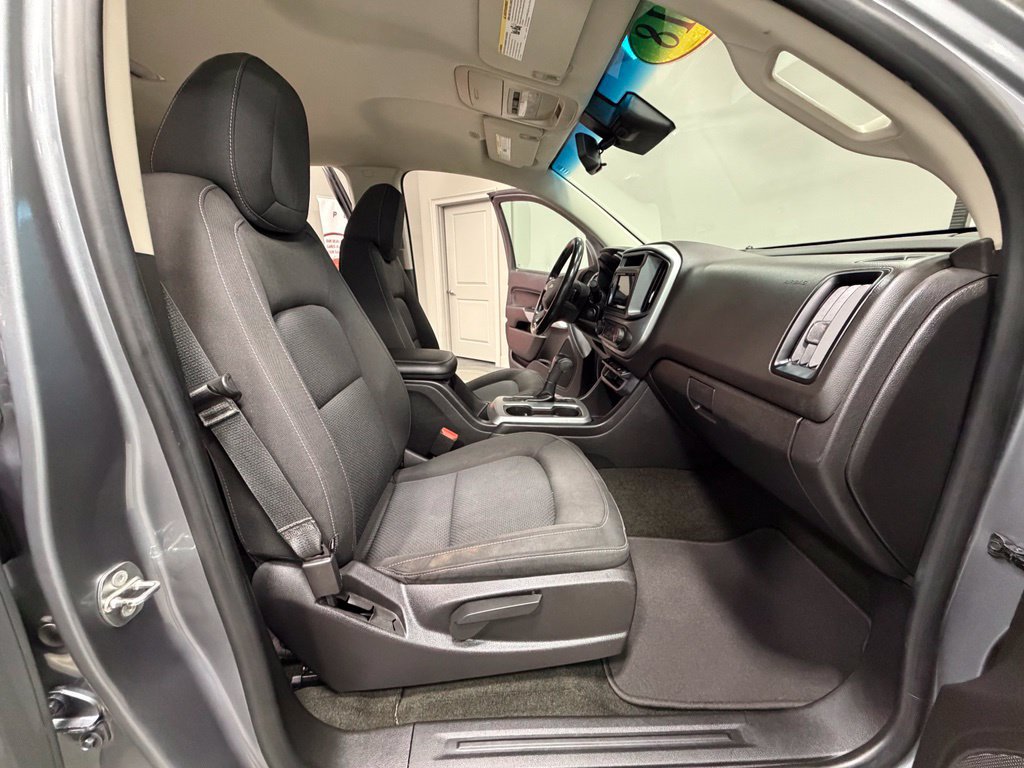 Used 2018 Chevrolet Colorado LT w/ LT Convenience Package AWD/4WD image 44