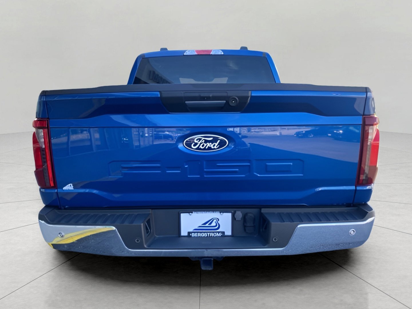 Used 2024 Ford F150 XLT w/ Mobile Office Package image 7