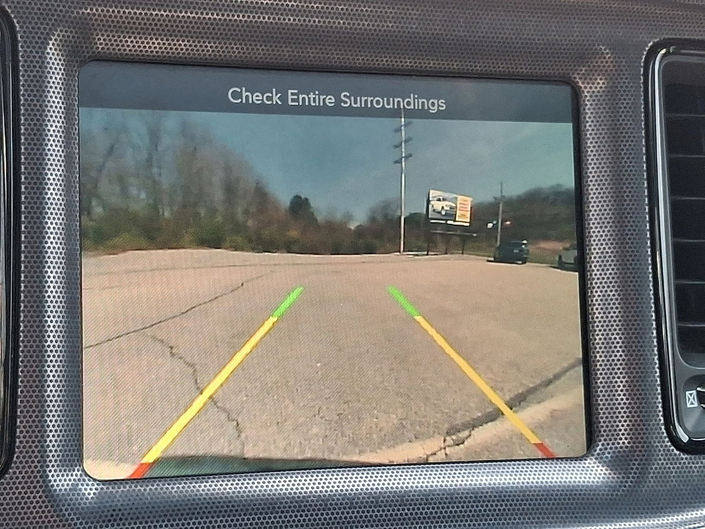 Used 2016 Dodge Challenger SXT Plus RWD image 15