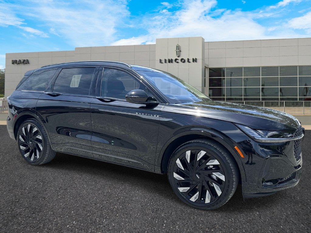 New 2026 Lincoln Nautilus Reserve AWD/4WD image 1