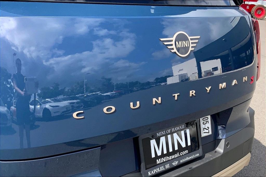Certified 2025 MINI Cooper Countryman S w/ Comfort Package Max image 9