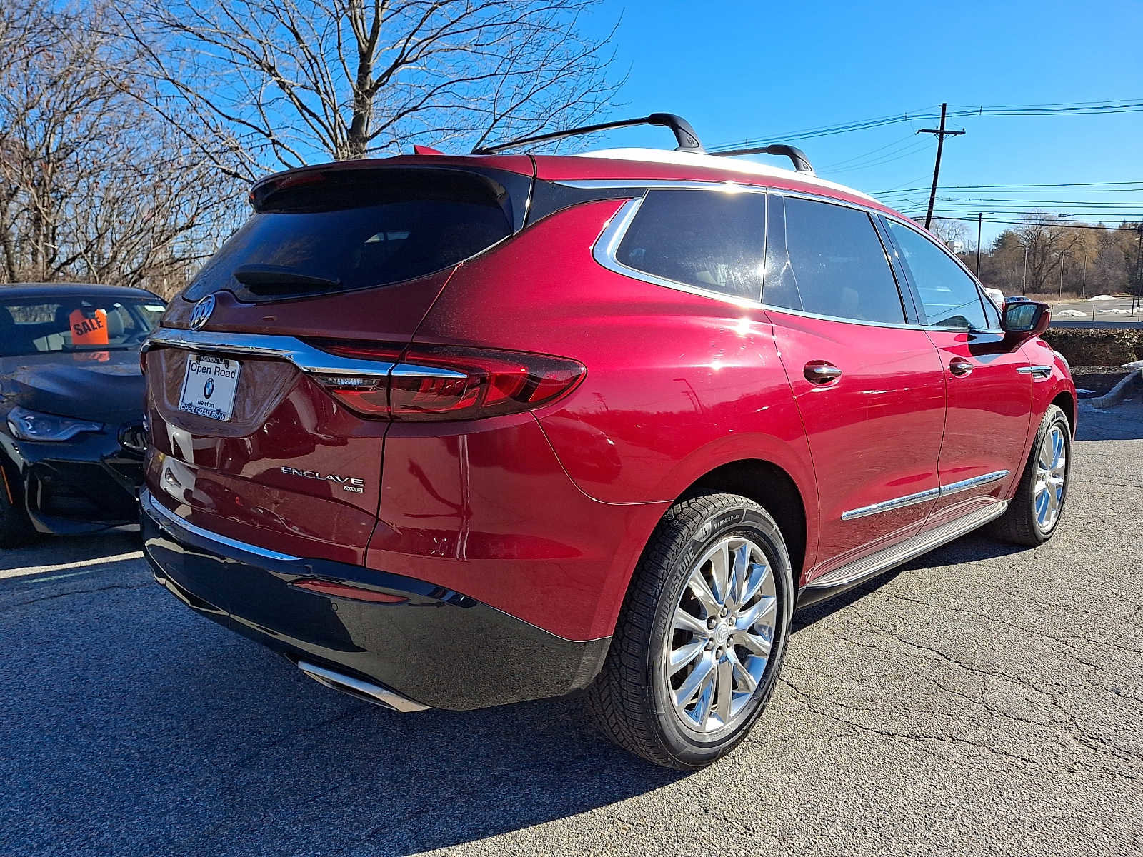 Used 2018 Buick Enclave Essence w/ LPO, Hit The Road Package image 6
