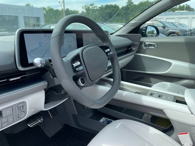 Used 2024 Hyundai Ioniq 6 Limited image 9