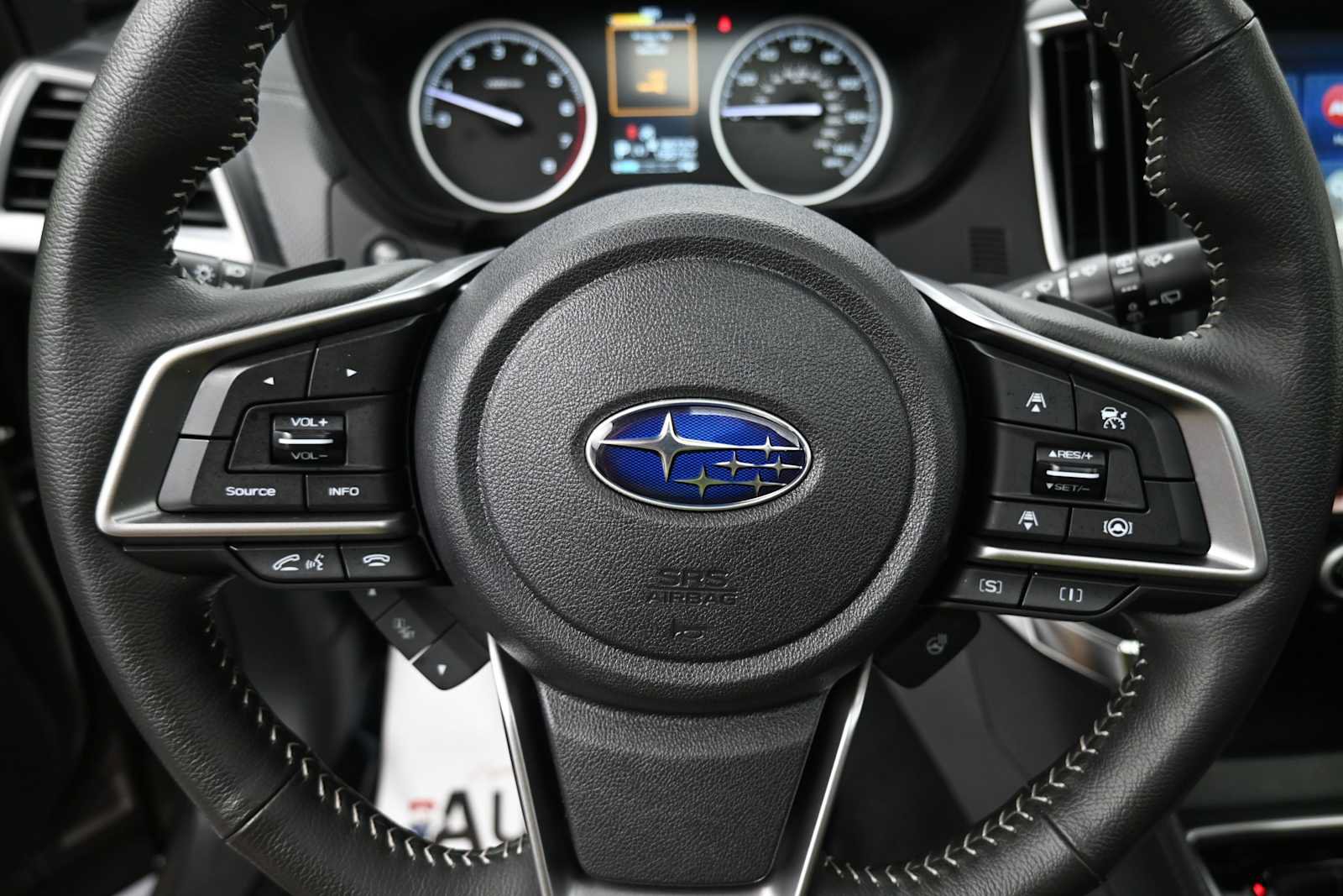 Used 2024 Subaru Forester Limited AWD/4WD image 6