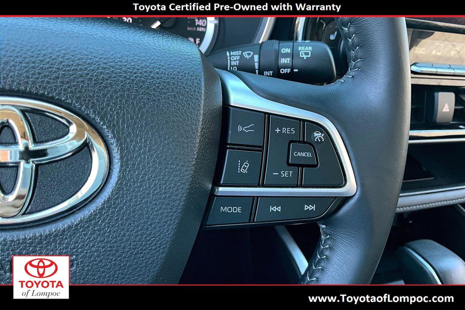 Used 2024 Toyota Highlander XLE image 19
