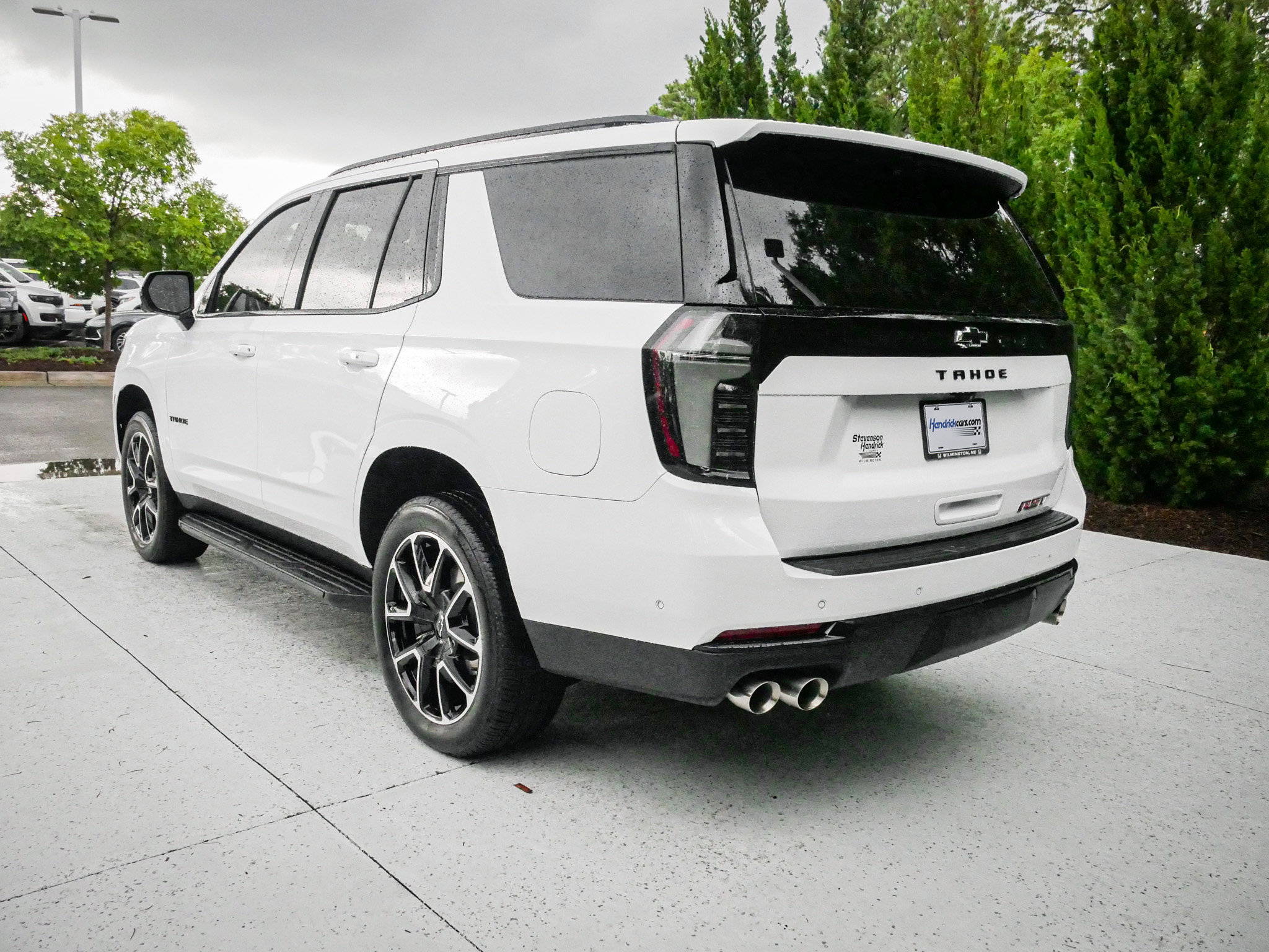 Used 2026 Chevrolet Tahoe RST w/ Comfort Package AWD/4WD image 8
