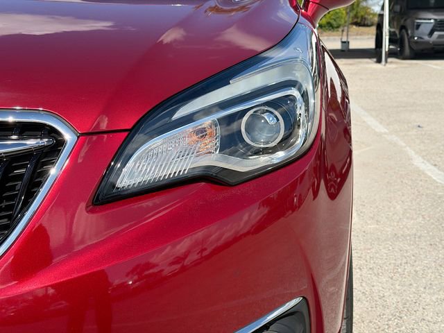 Used 2019 Buick Envision Essence image 9