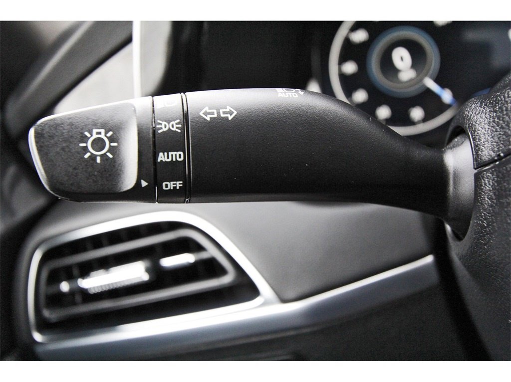 Used 2022 Hyundai Palisade Calligraphy image 17