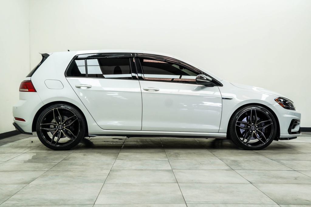 Used 2019 Volkswagen Golf R 4-Door AWD/4WD image 10