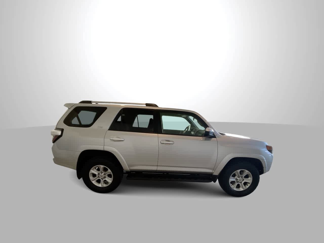 Used 2021 Toyota 4Runner SR5 image 9