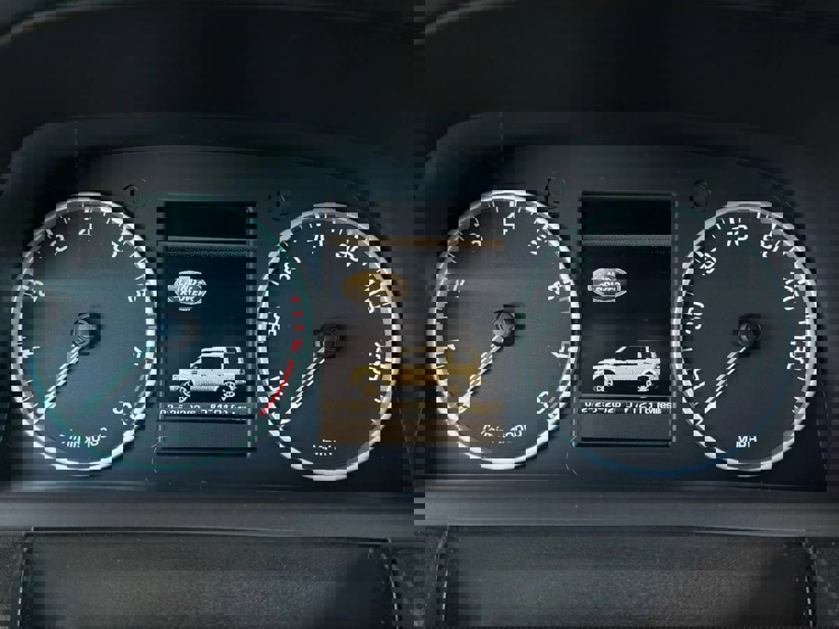 Used 2011 Land Rover LR4 HSE LUX image 61