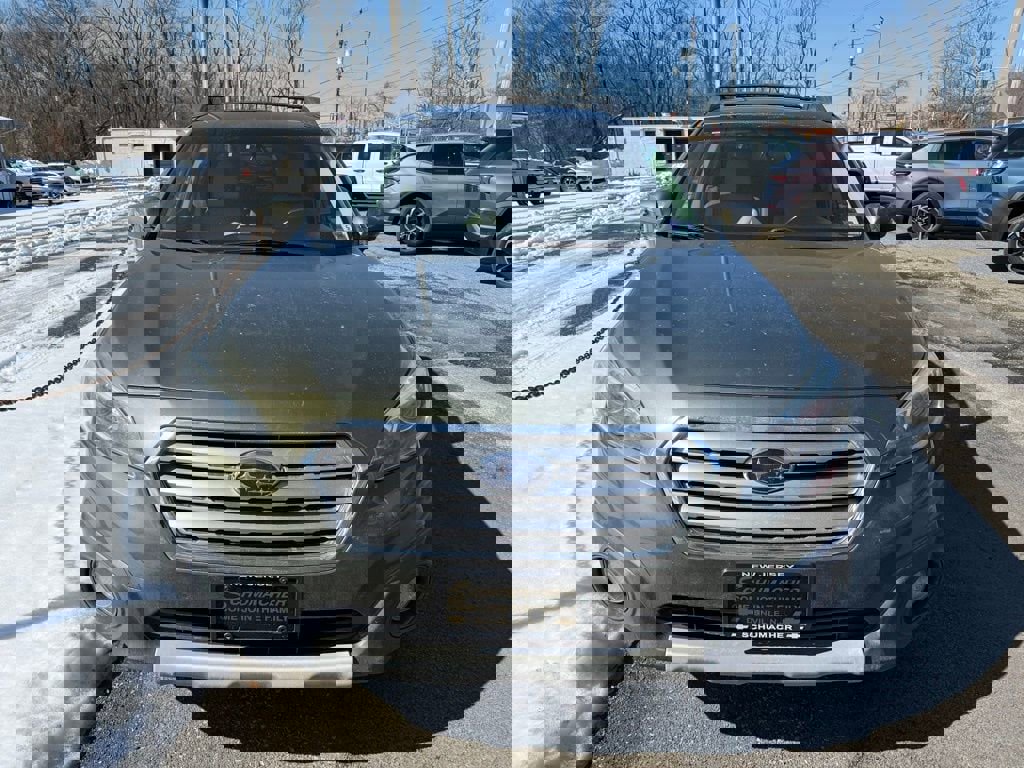 Used 2017 Subaru Outback 2.5i Limited image 3