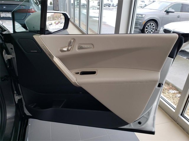 New 2026 BMW iX xDrive45 image 16