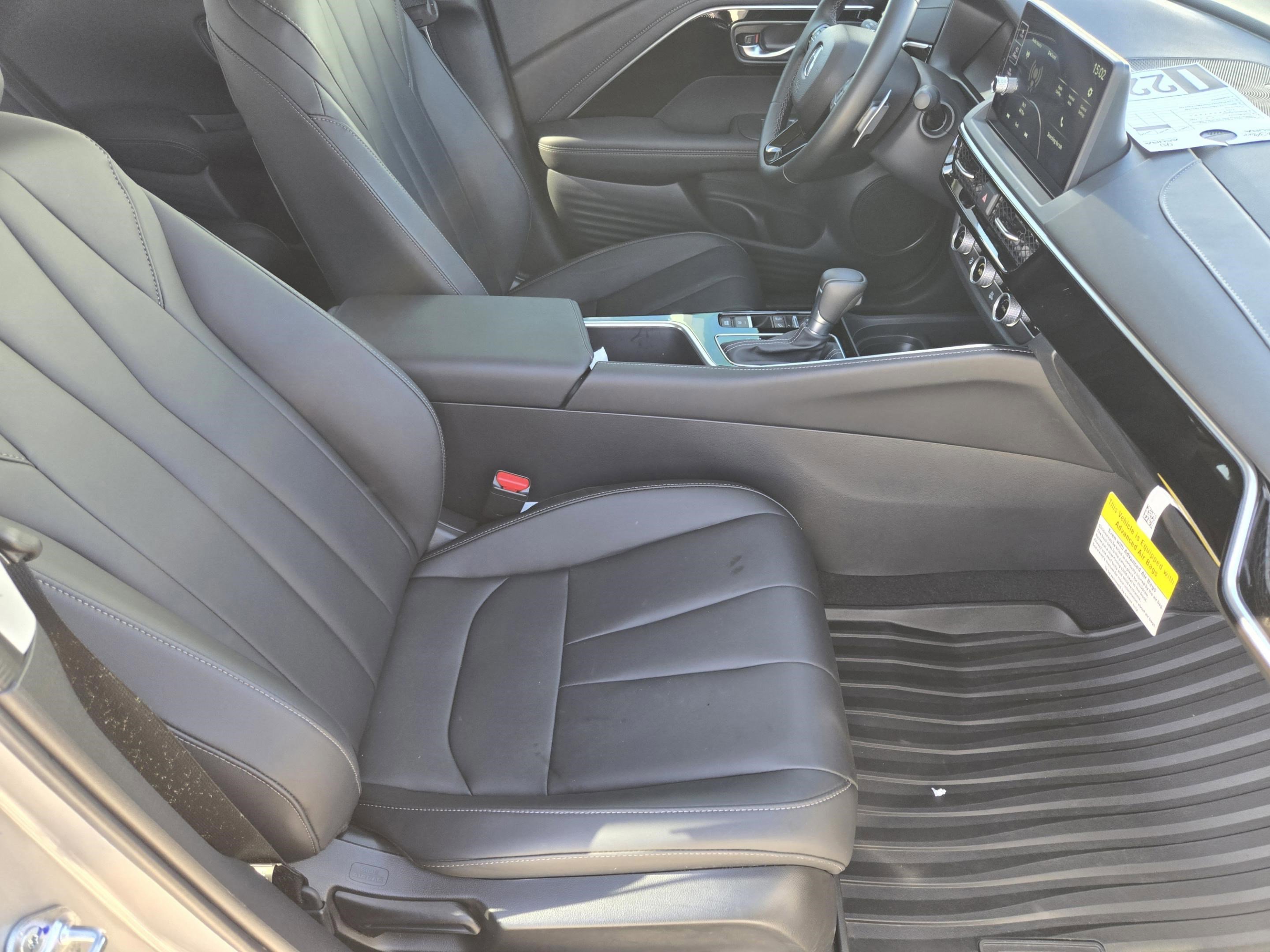 Certified 2025 Acura ADX Base image 9