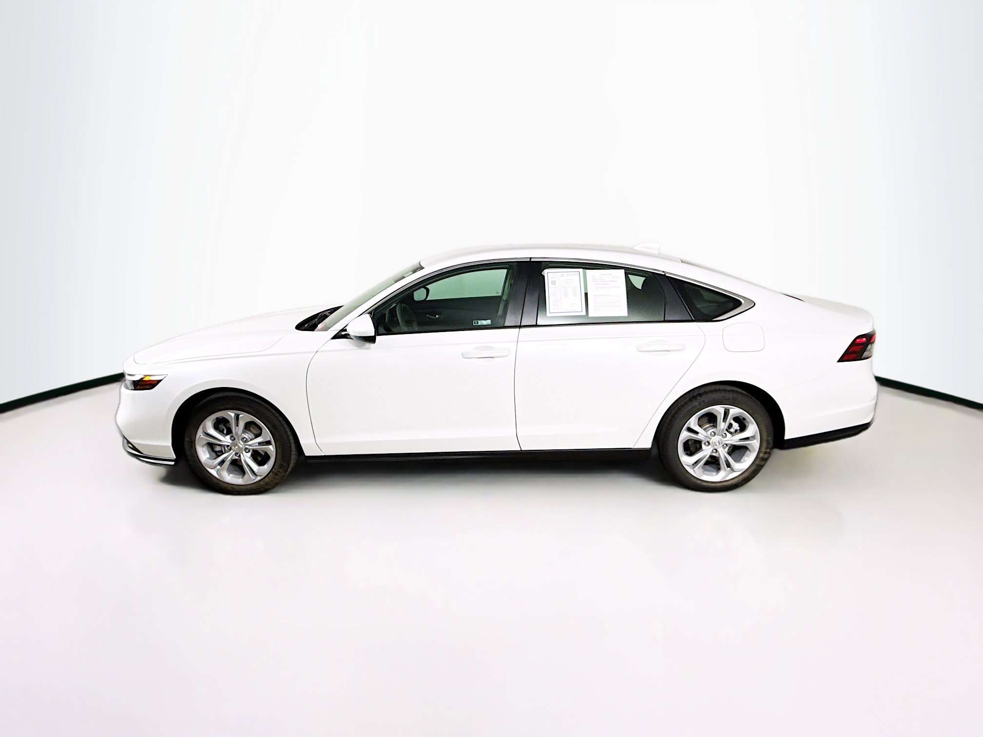 Certified 2025 Honda Accord LX image 7