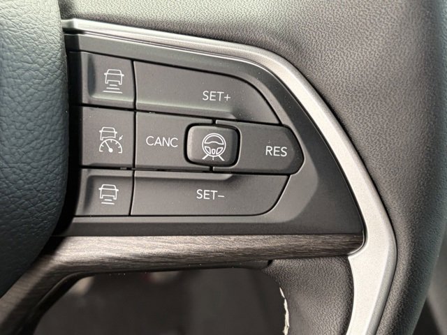 New 2026 Jeep Grand Cherokee Limited w/ Limited Altitude Package image 18