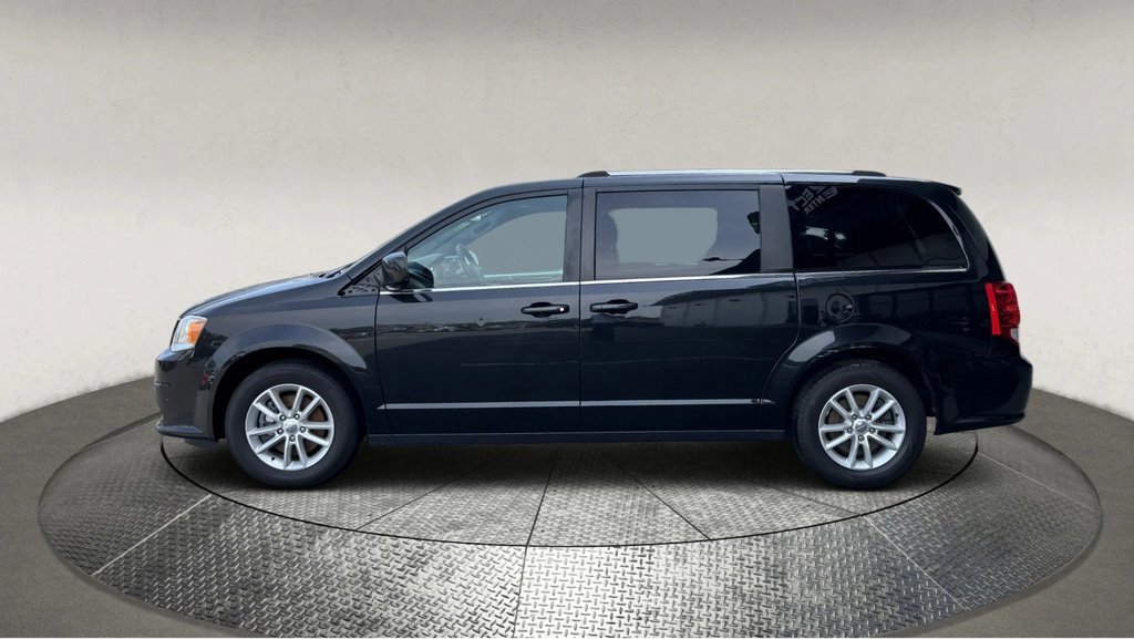 Used 2019 Dodge Grand Caravan SXT image 6