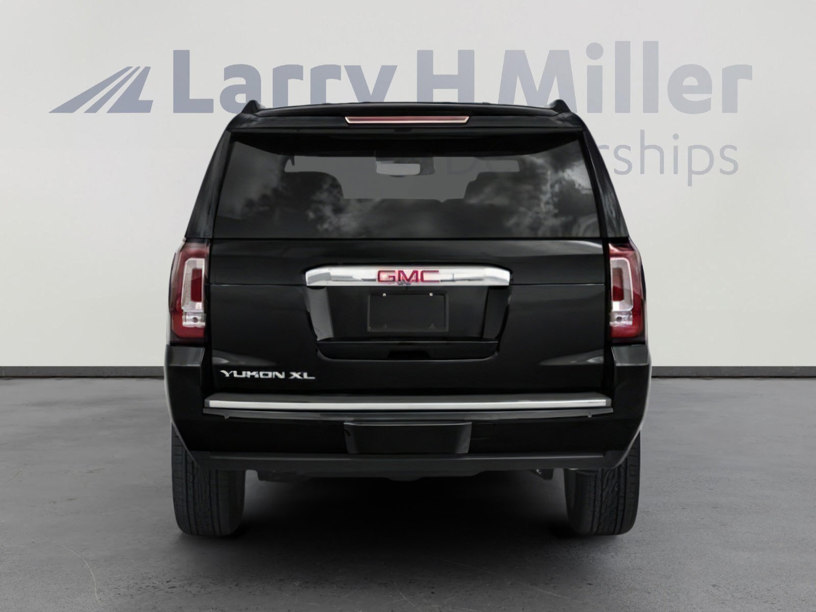 Used 2019 GMC Yukon XL Denali w/ Denali Ultimate Package image 8