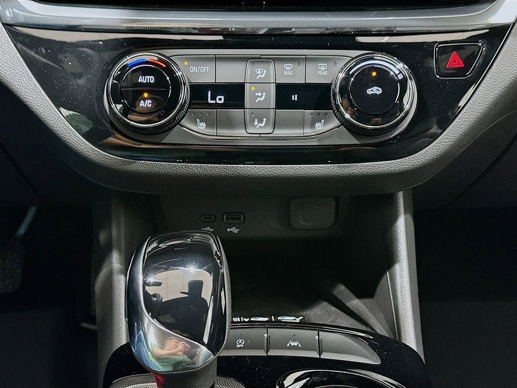 New 2026 Buick Envista Sport Touring w/ Convenience I Package FWD image 15