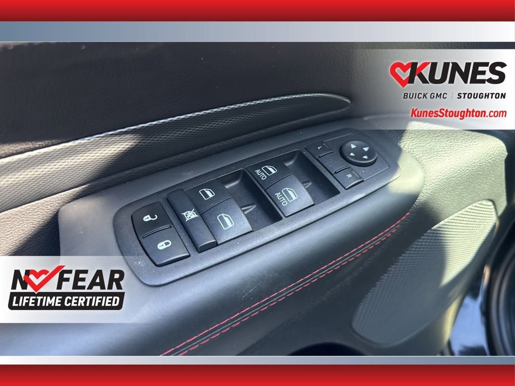 Used 2025 Dodge Durango R/T AWD/4WD image 23