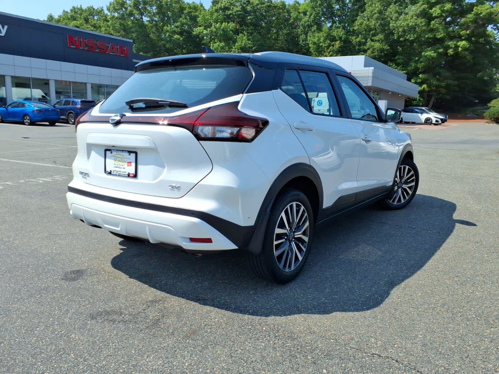 Certified 2023 Nissan Kicks SV w/ Interior Electronics Package FWD image 5