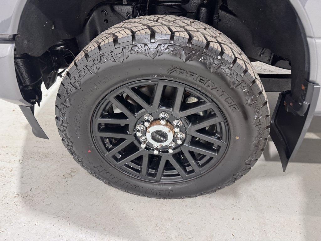 Used 2021 Ford F250 Lariat AWD/4WD image 9