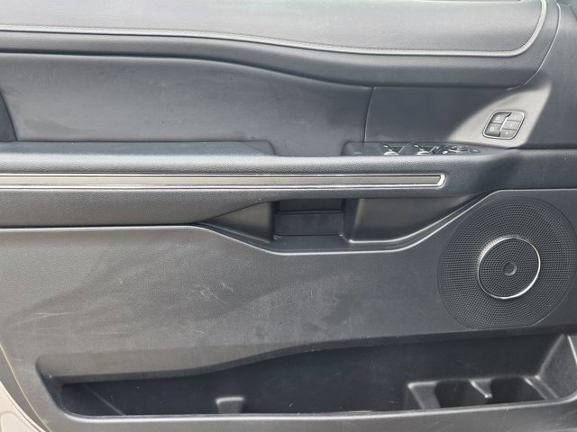 Used 2024 Ford Expedition Max XLT RWD image 12