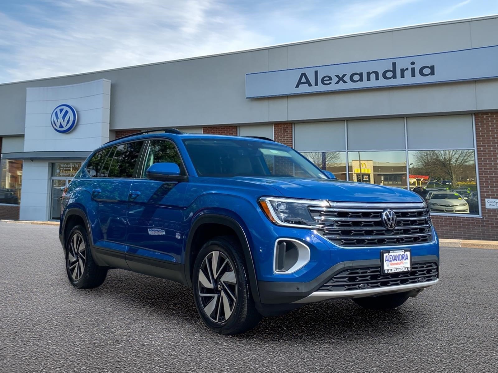 Certified 2026 Volkswagen Atlas SE w/ Panoramic Sunroof Package