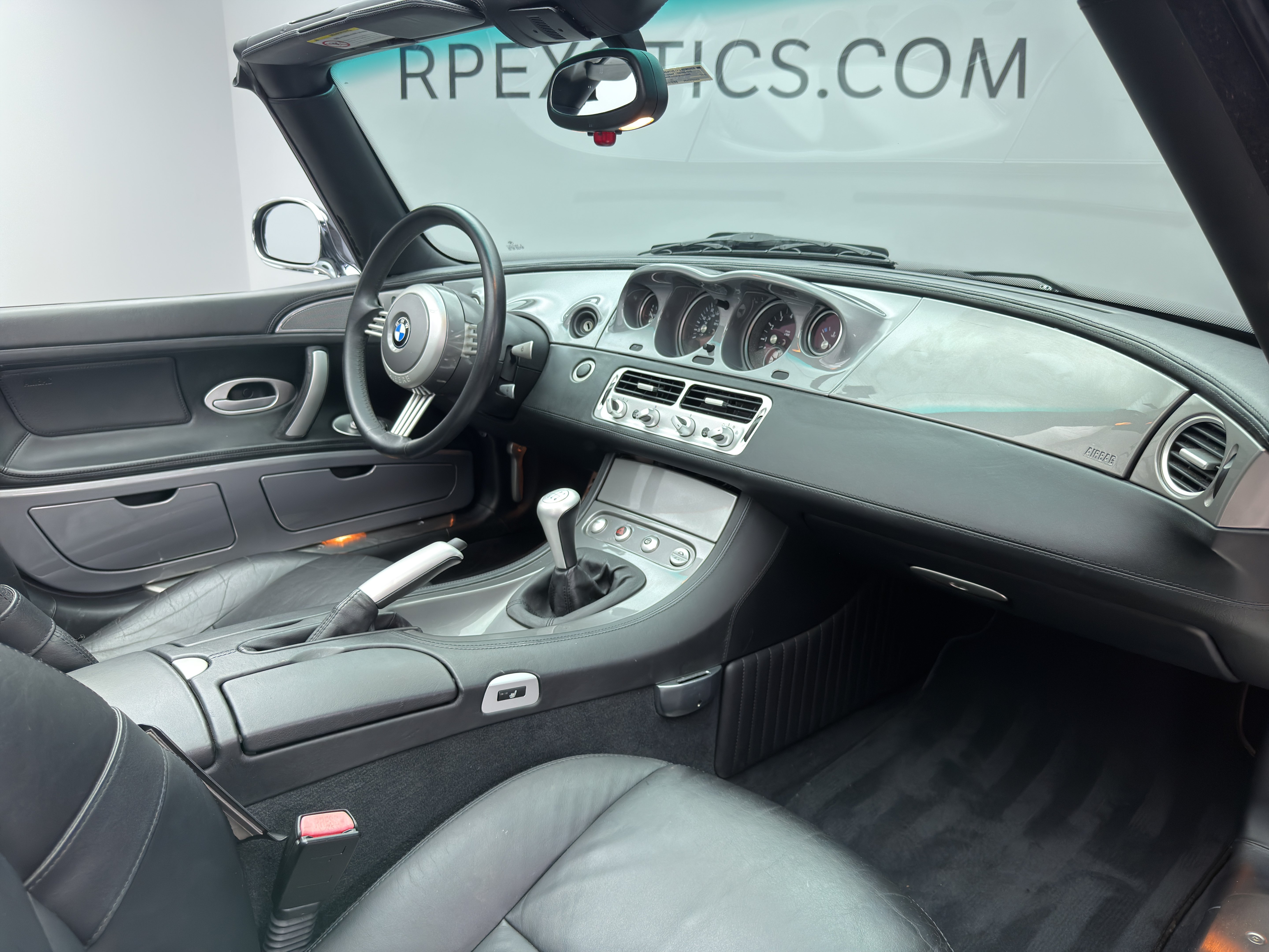 Used 2000 BMW Z8 RWD image 26