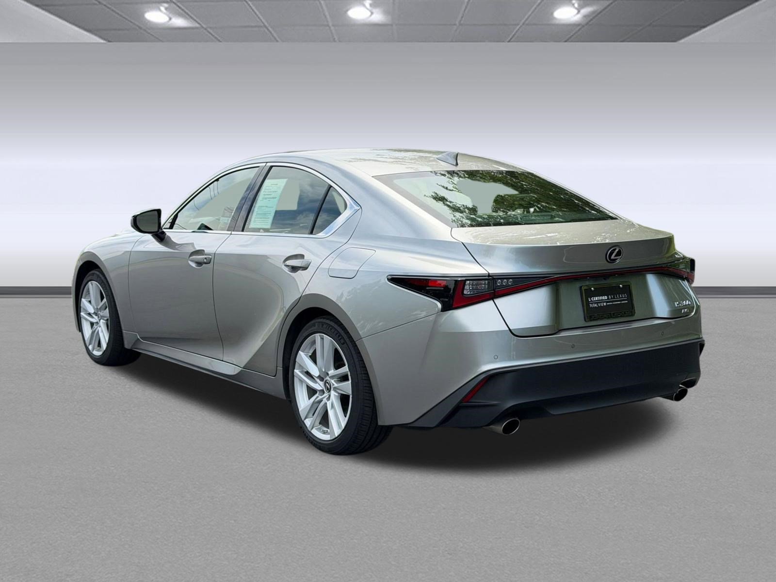 Certified 2022 Lexus IS 300 AWD w/ Comfort Package image 3