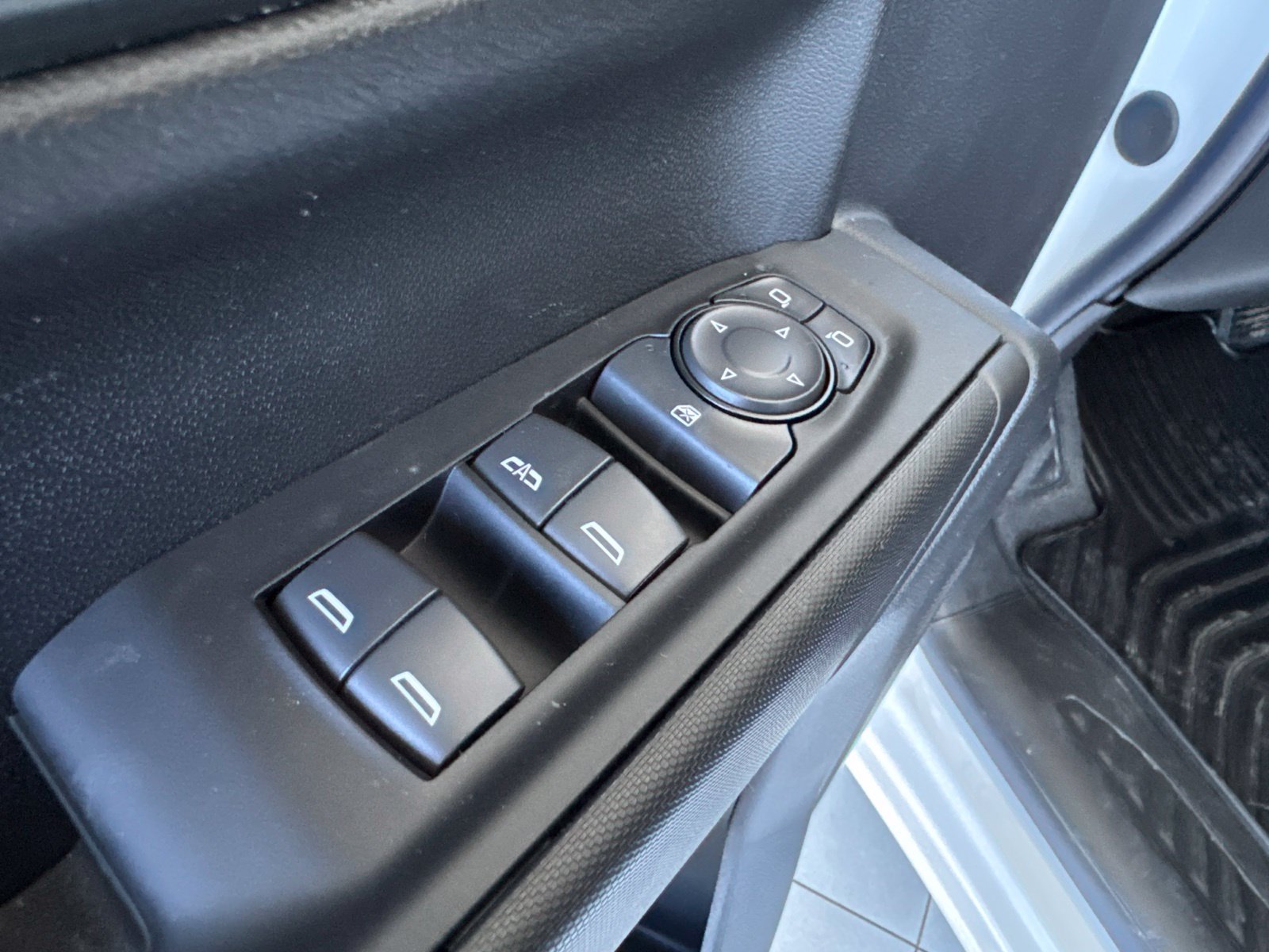 New 2026 Chevrolet Silverado 1500 Custom AWD/4WD image 14