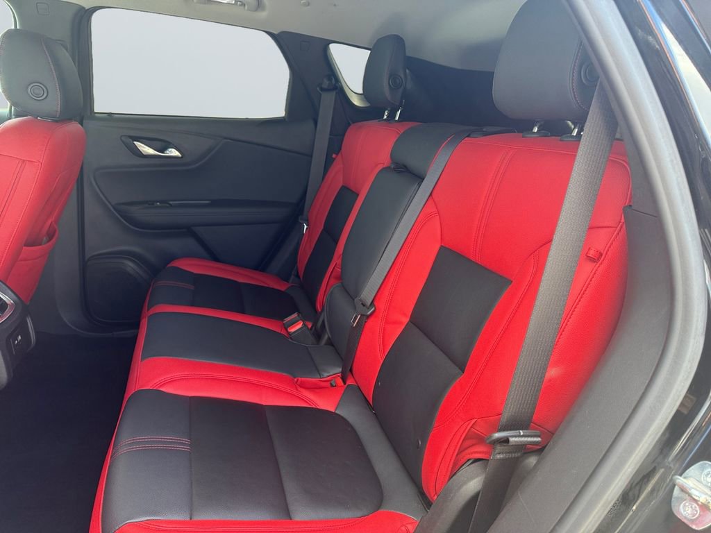 Used 2020 Chevrolet Blazer LT image 13
