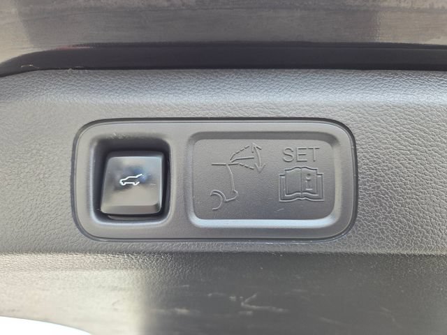 Used 2024 Ford Expedition Max Limited RWD image 12
