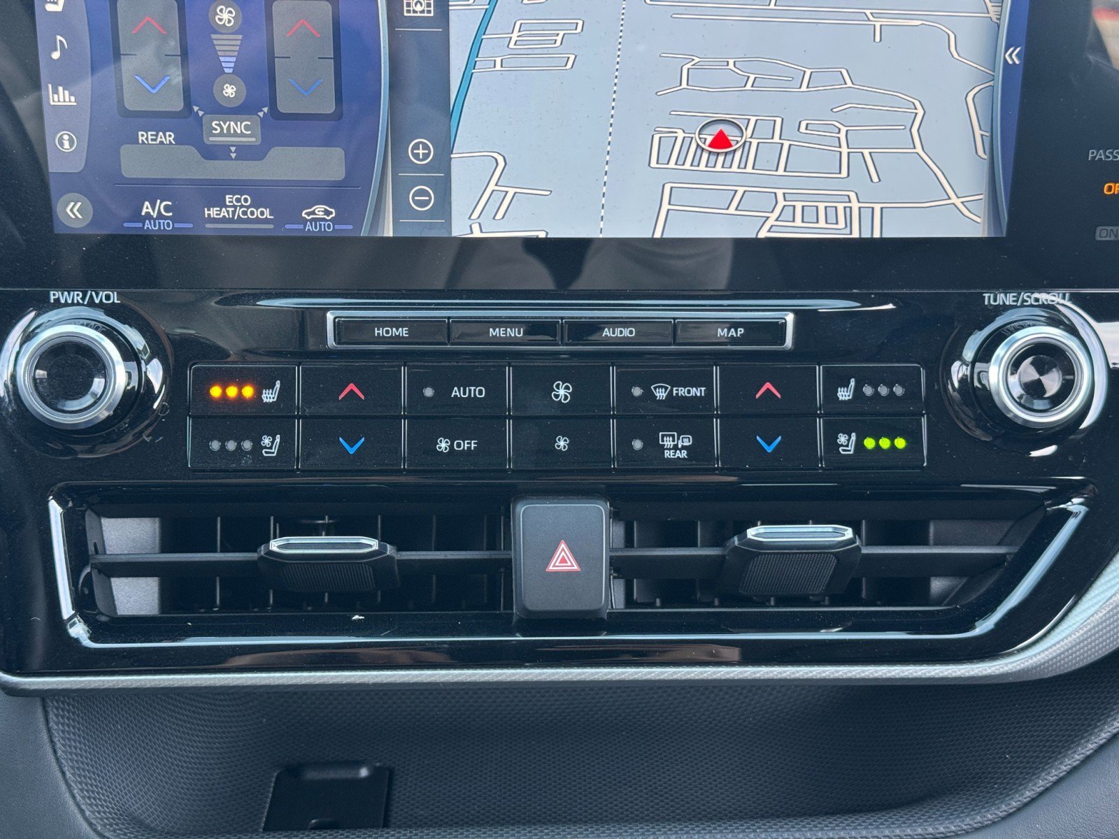 Used 2022 Toyota Highlander Platinum image 27